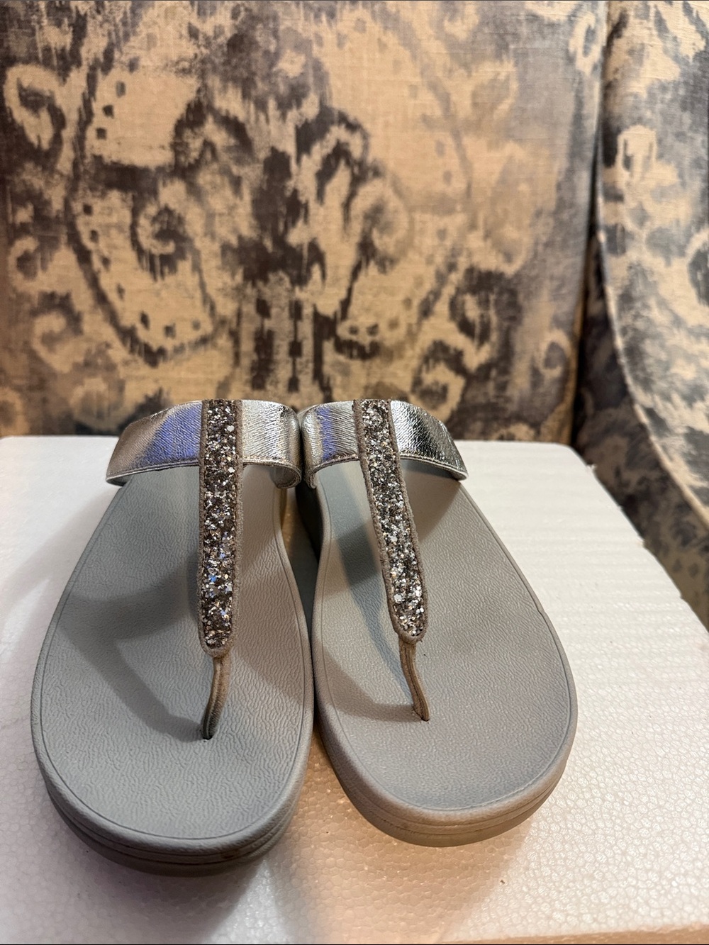 FitFlop Silver Glitter T-Strap Sandals
